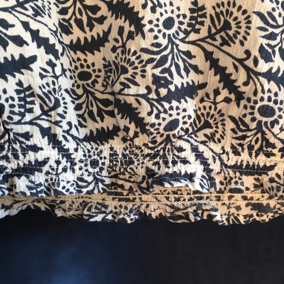 Joie | Botanical Peasant Blouse - Picture 6 of 9